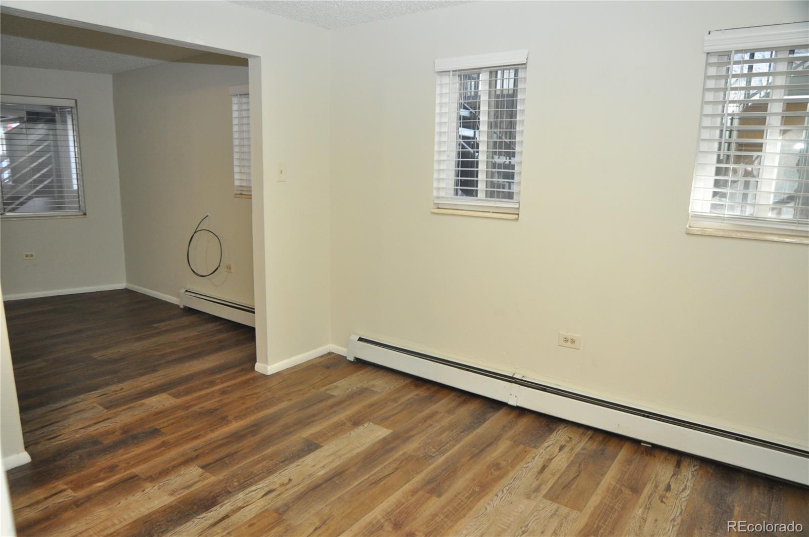 MLS Image #10 for 1265  colorado boulevard,denver, Colorado