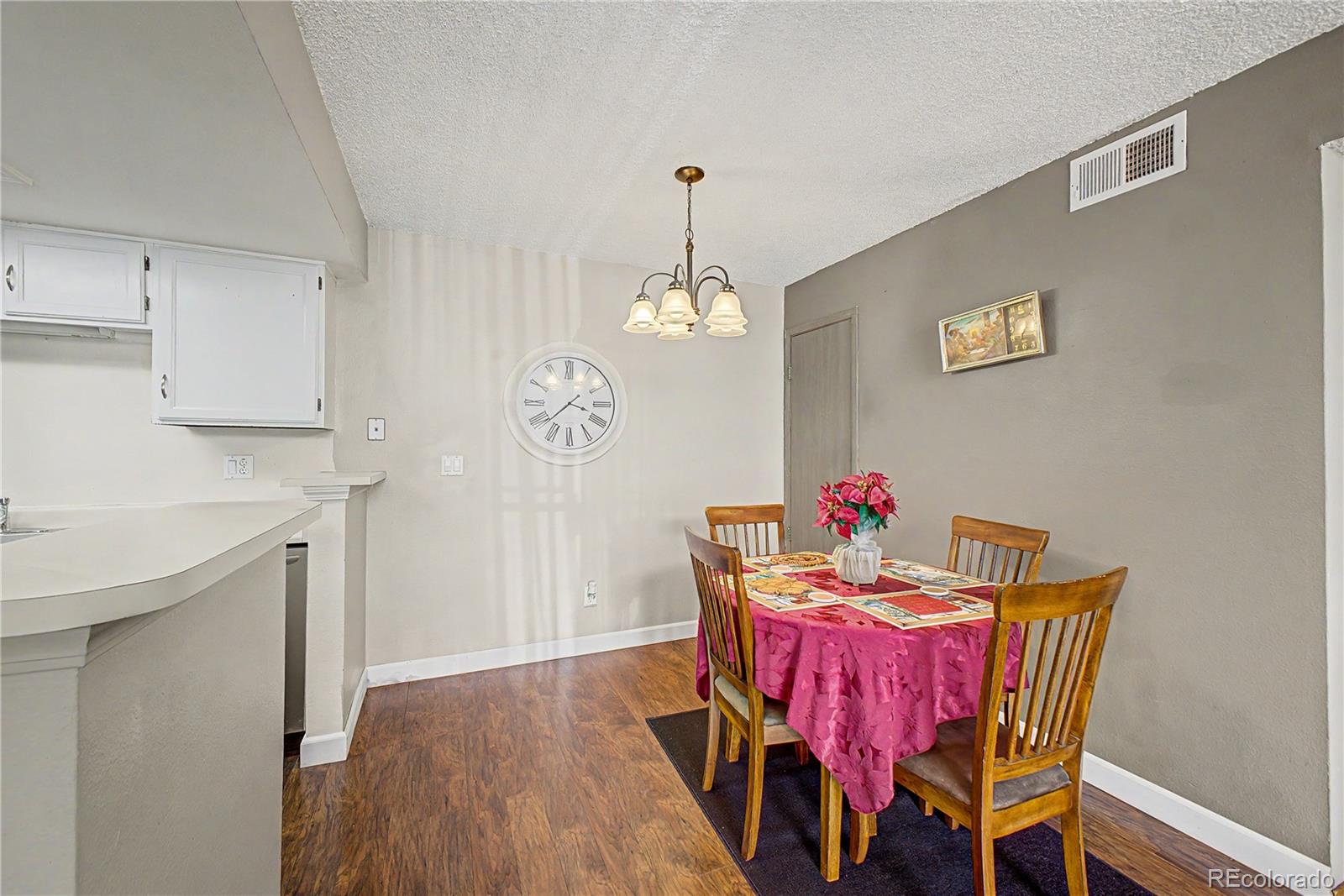 MLS Image #4 for 942 s walden street,aurora, Colorado