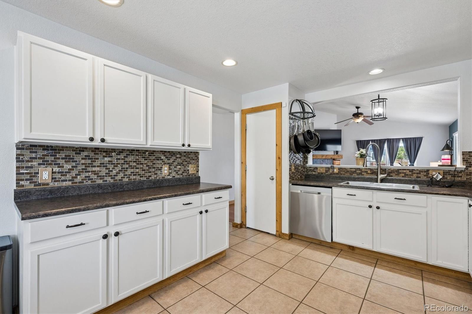 MLS Image #11 for 11314  jersey way,thornton, Colorado