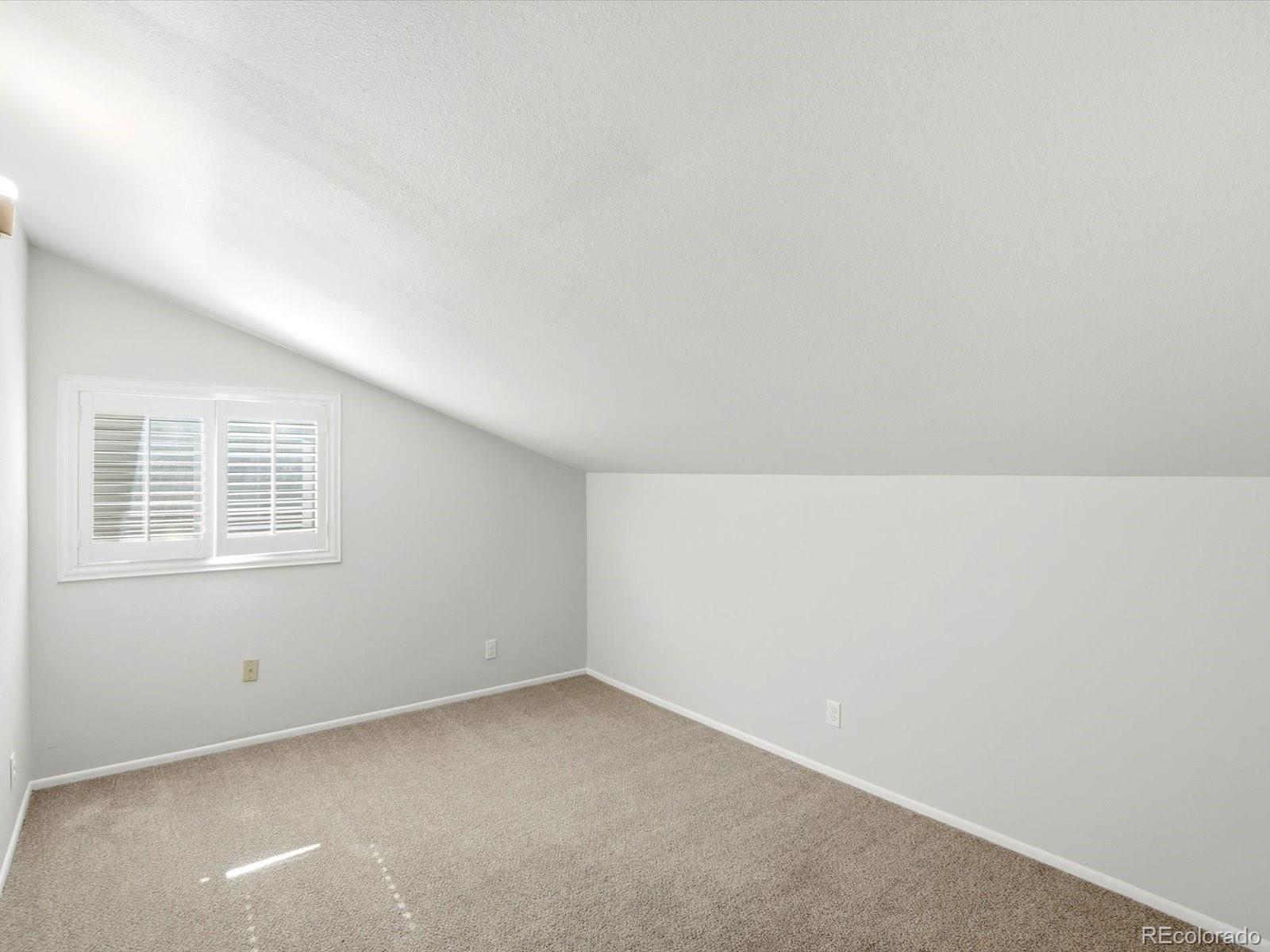MLS Image #16 for 12379 e bates circle,aurora, Colorado