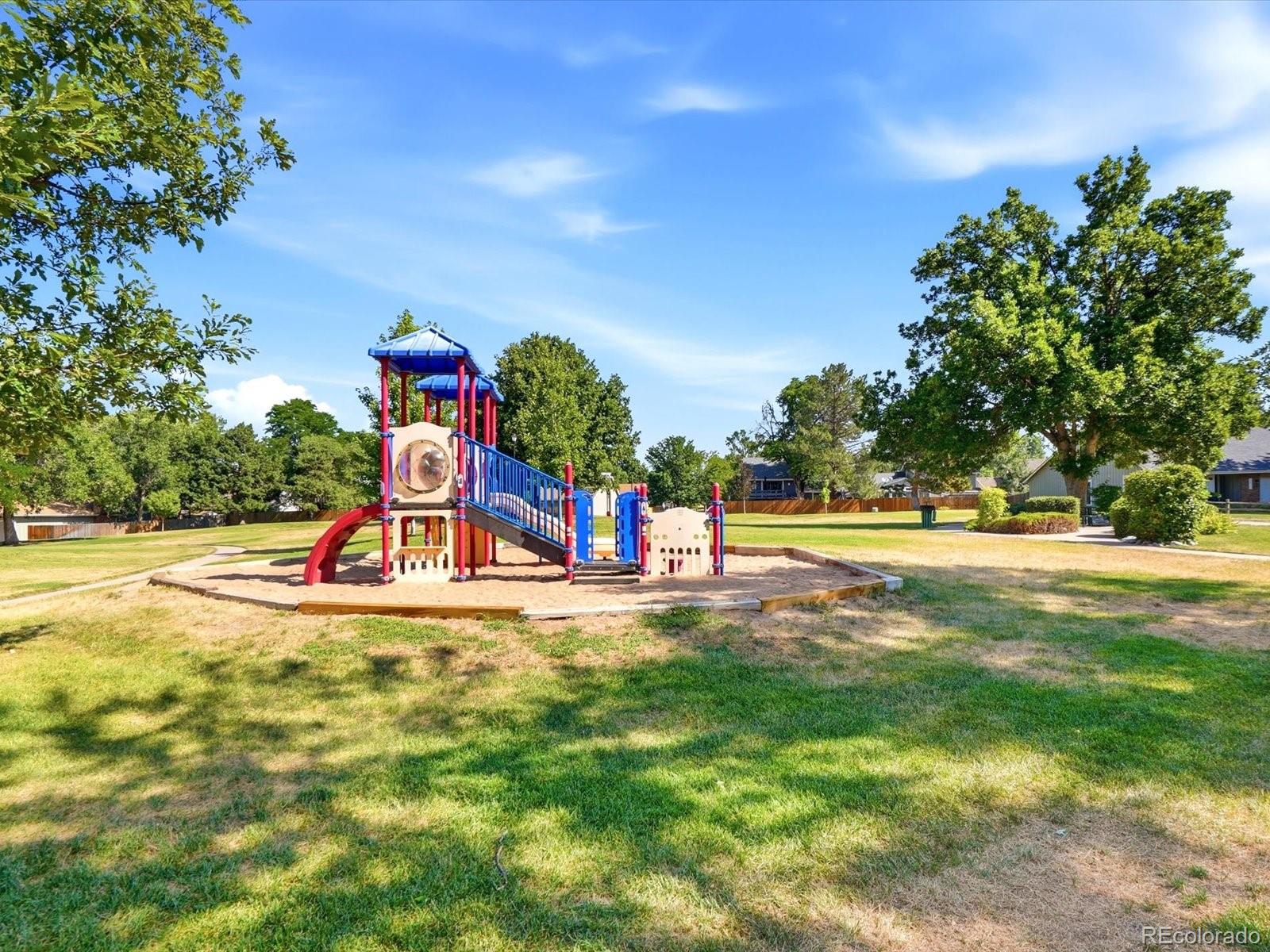 MLS Image #32 for 12379 e bates circle,aurora, Colorado