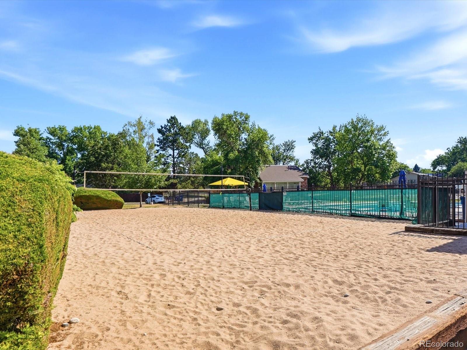 MLS Image #38 for 12379 e bates circle,aurora, Colorado
