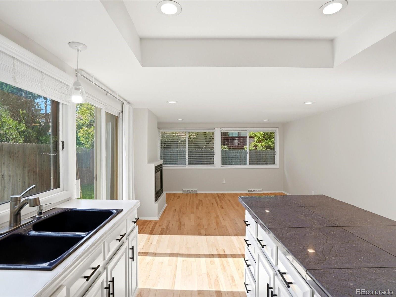 MLS Image #6 for 12379 e bates circle,aurora, Colorado