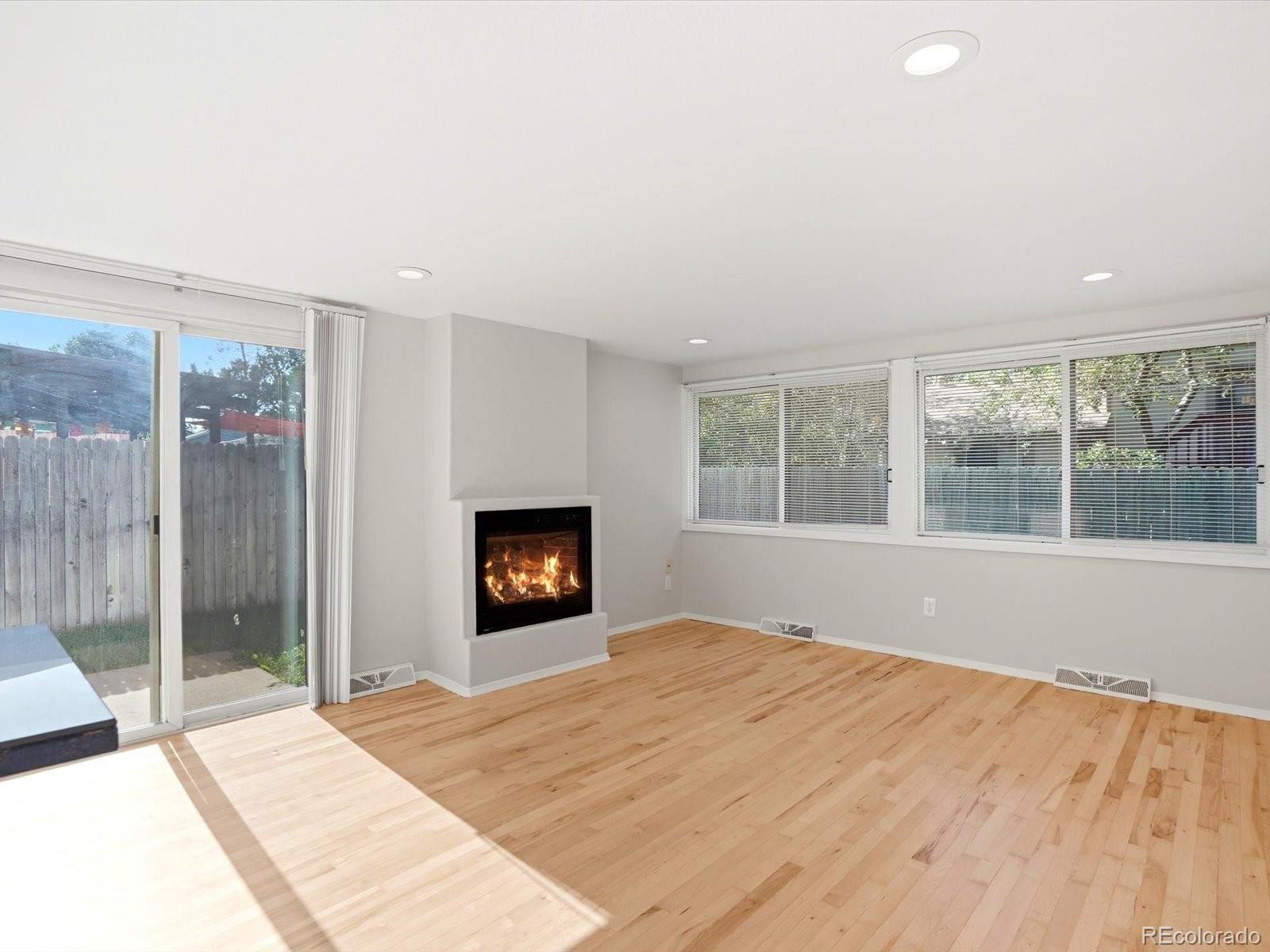 MLS Image #8 for 12379 e bates circle,aurora, Colorado