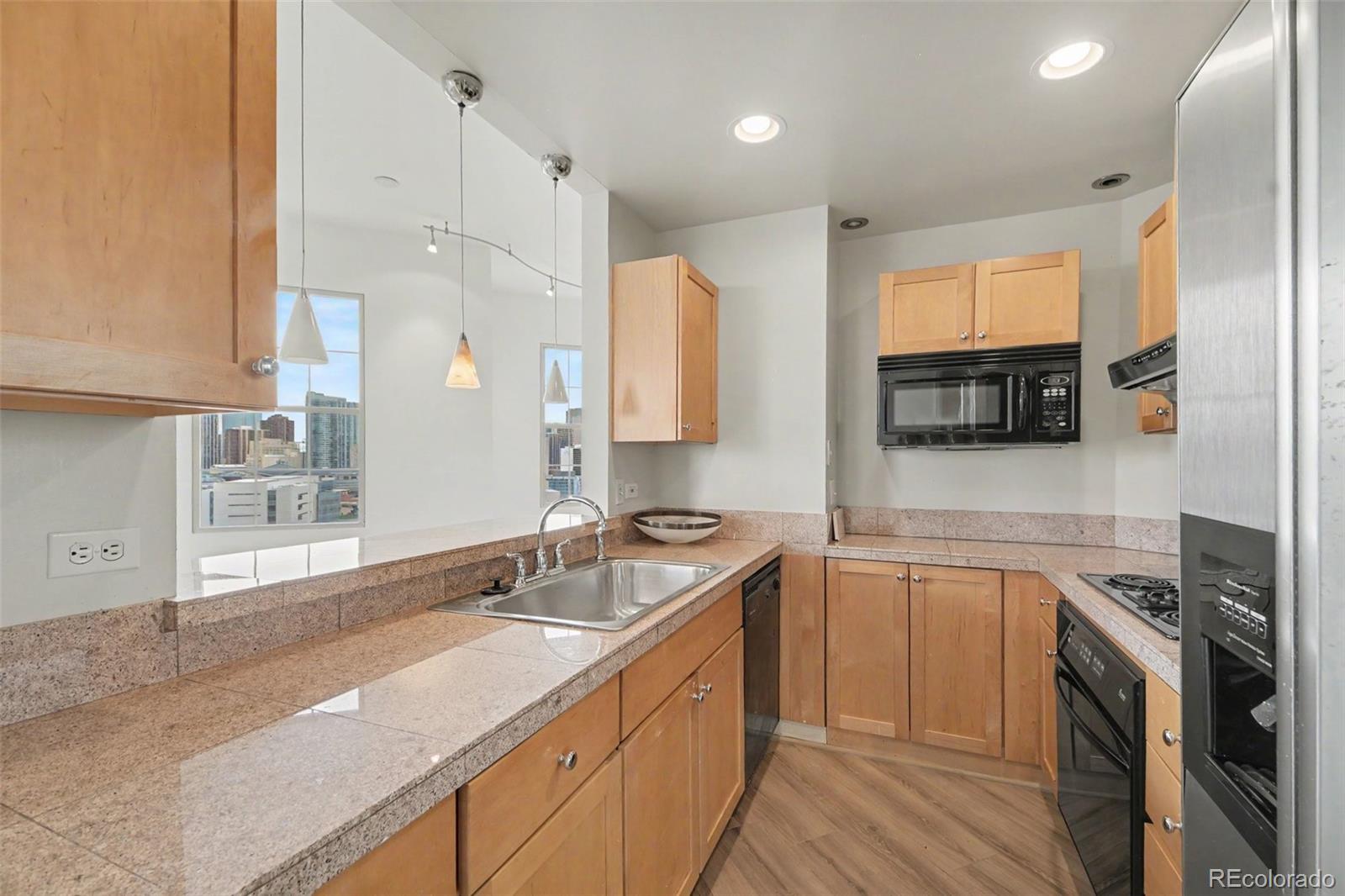 MLS Image #3 for 475 w 12th avenue 14d,denver, Colorado