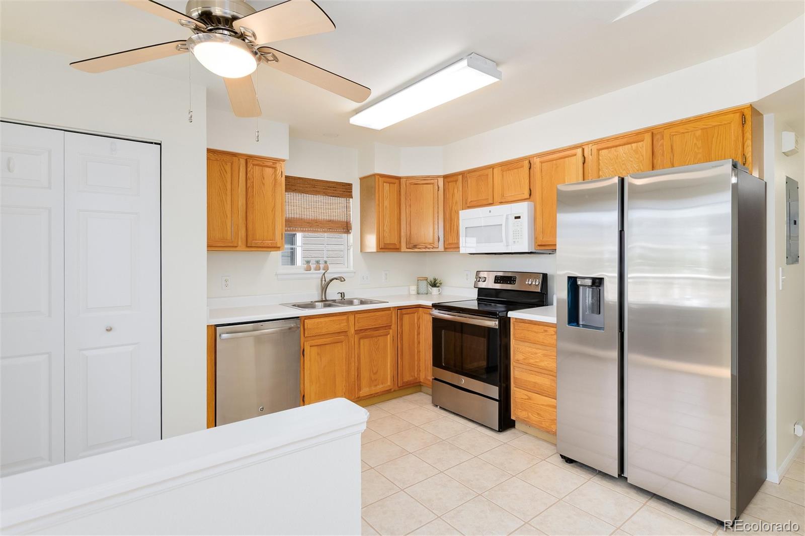 MLS Image #7 for 5712 w asbury place b202,denver, Colorado
