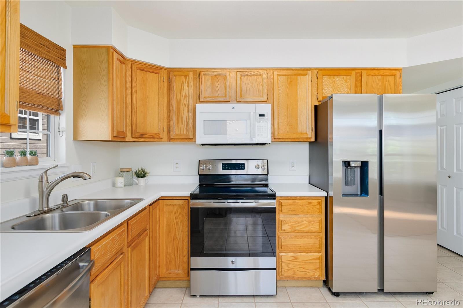 MLS Image #8 for 5712 w asbury place b202,denver, Colorado