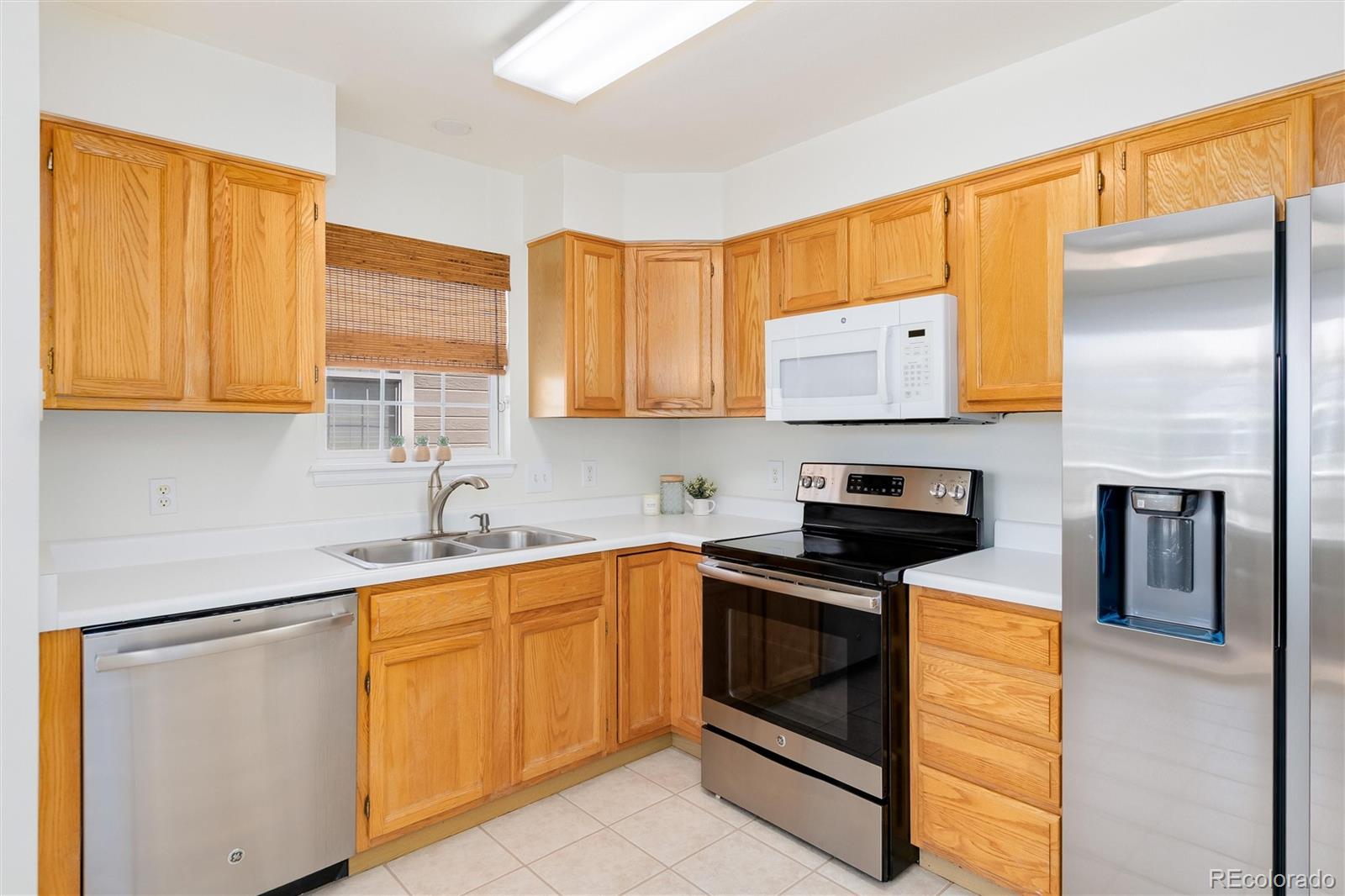 MLS Image #9 for 5712 w asbury place b202,denver, Colorado