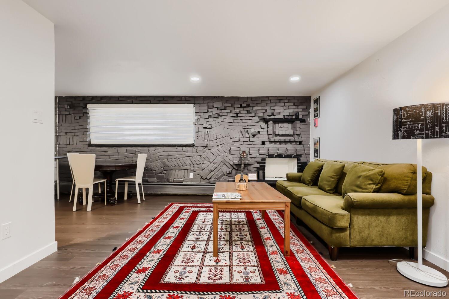 MLS Image #3 for 625 n pennsylvania street,denver, Colorado