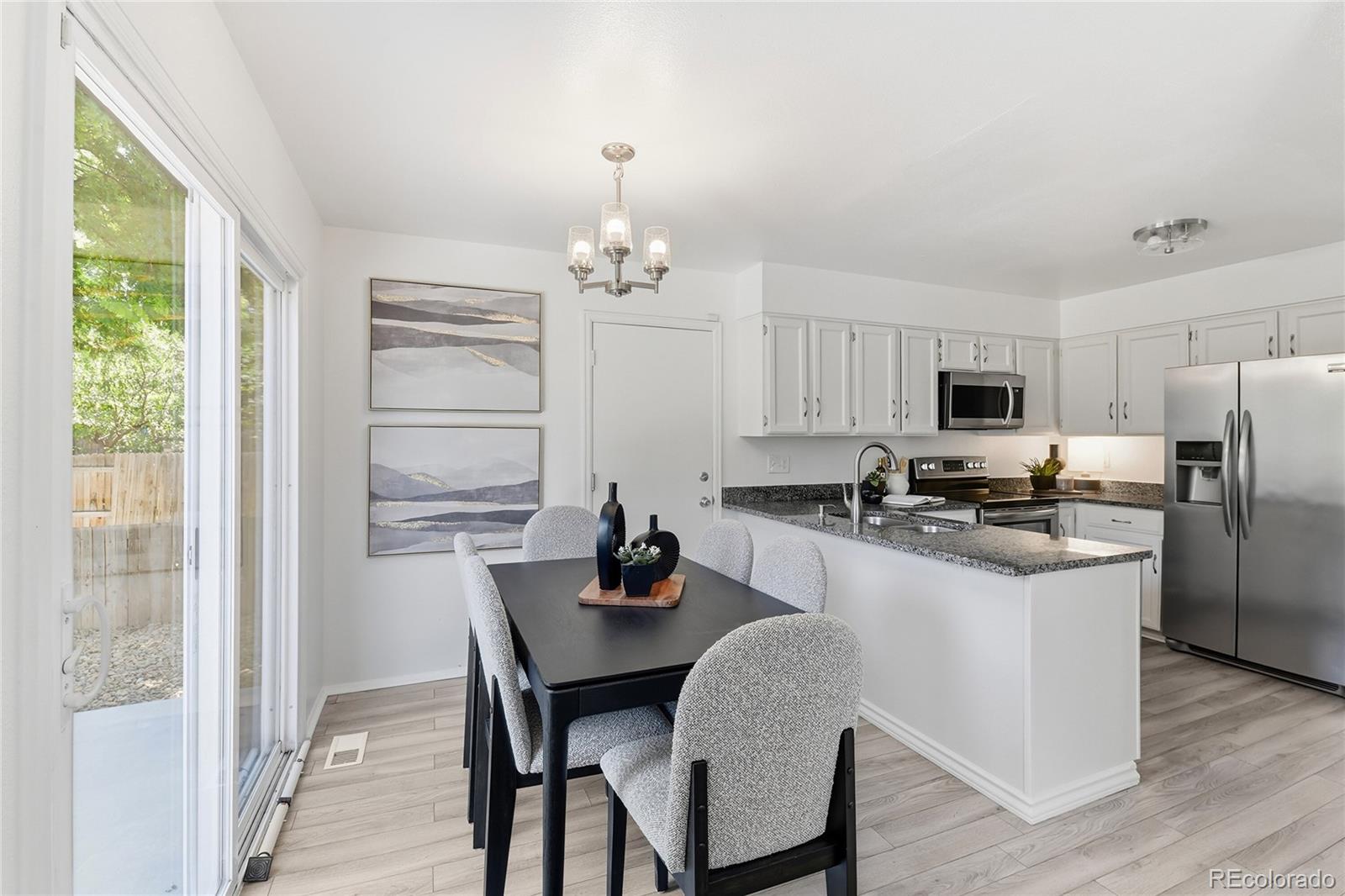 MLS Image #12 for 1430 s vaughn circle,aurora, Colorado