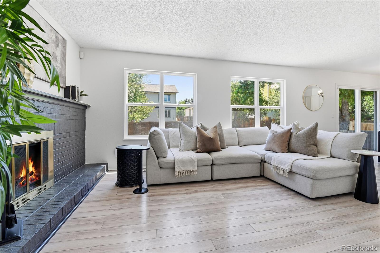 MLS Image #16 for 1430 s vaughn circle,aurora, Colorado