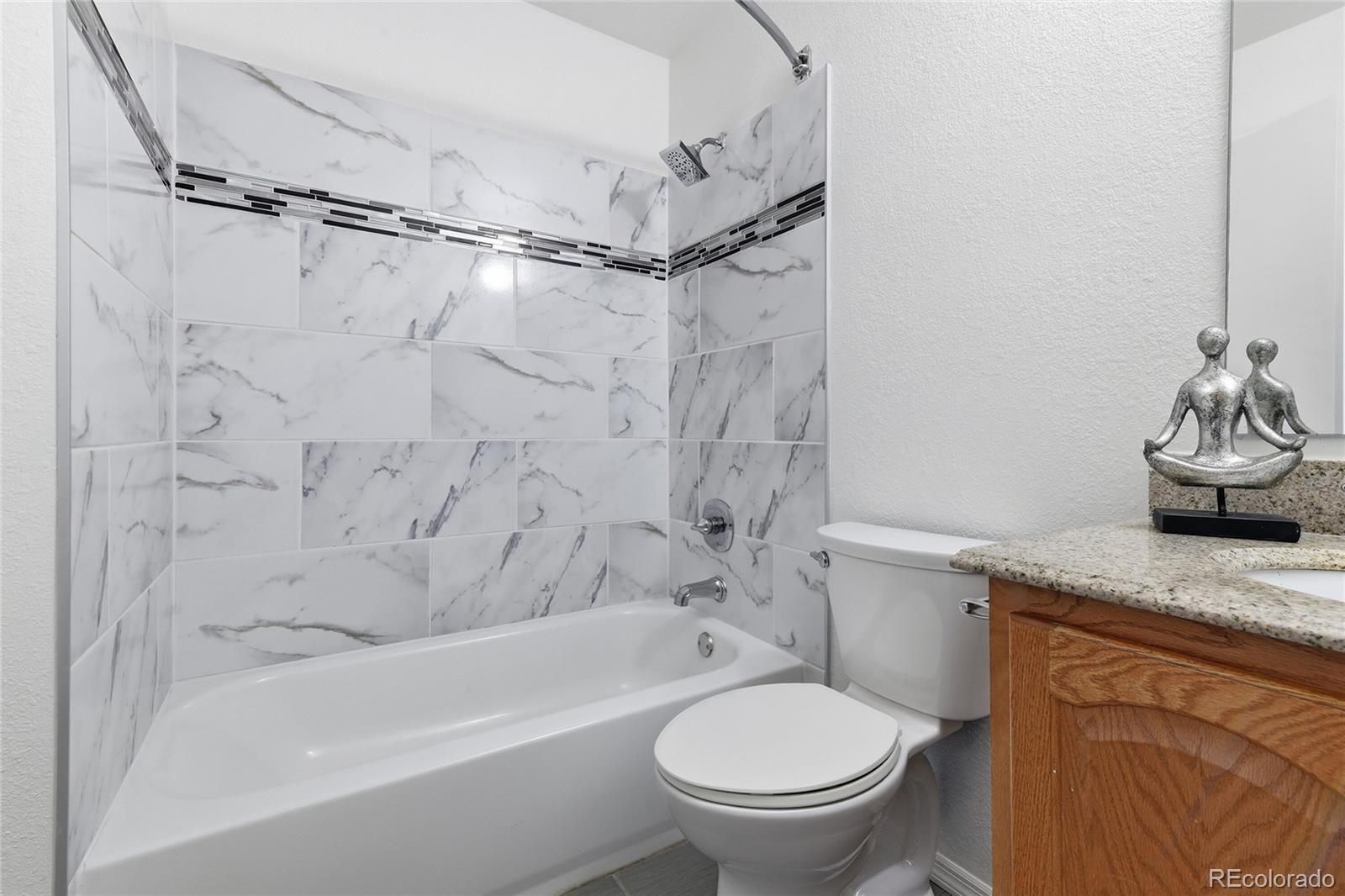 MLS Image #27 for 1430 s vaughn circle,aurora, Colorado