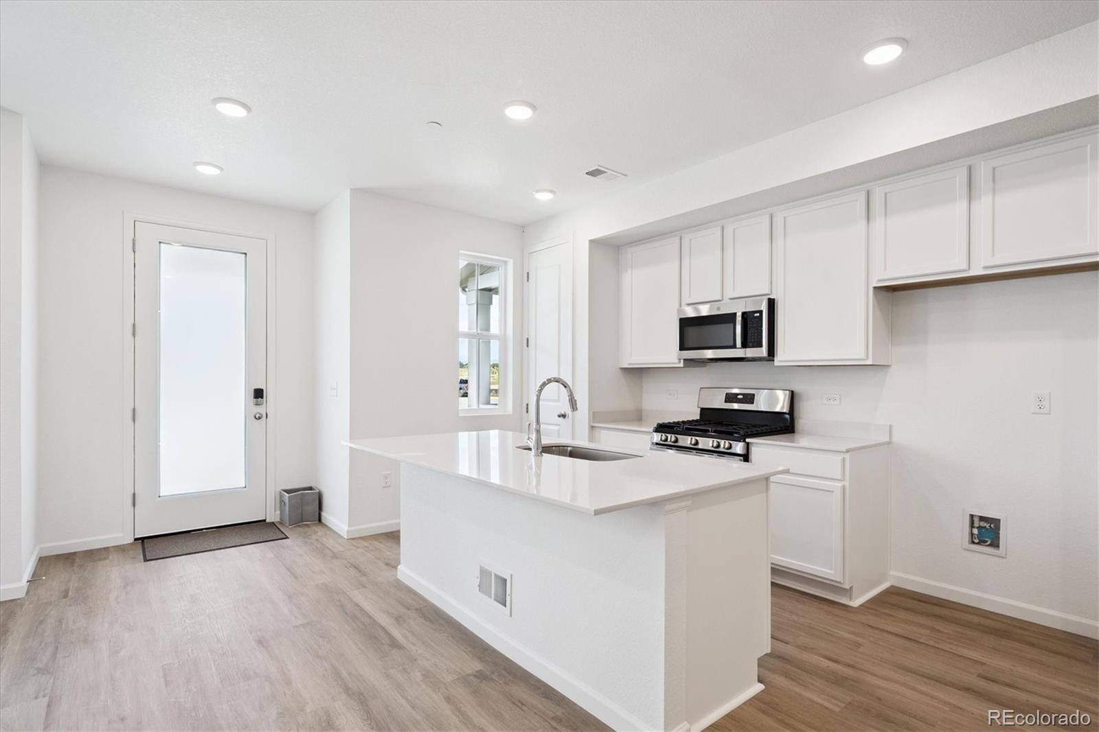 MLS Image #3 for 1336  penner drive,erie, Colorado