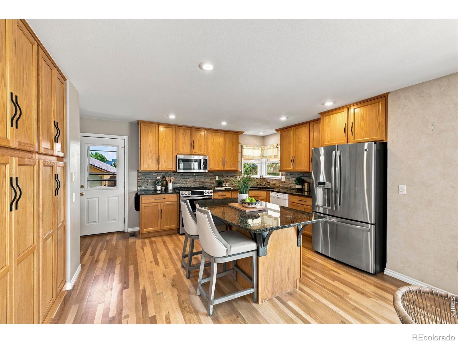 MLS Image #20 for 2038  burbank street,berthoud, Colorado