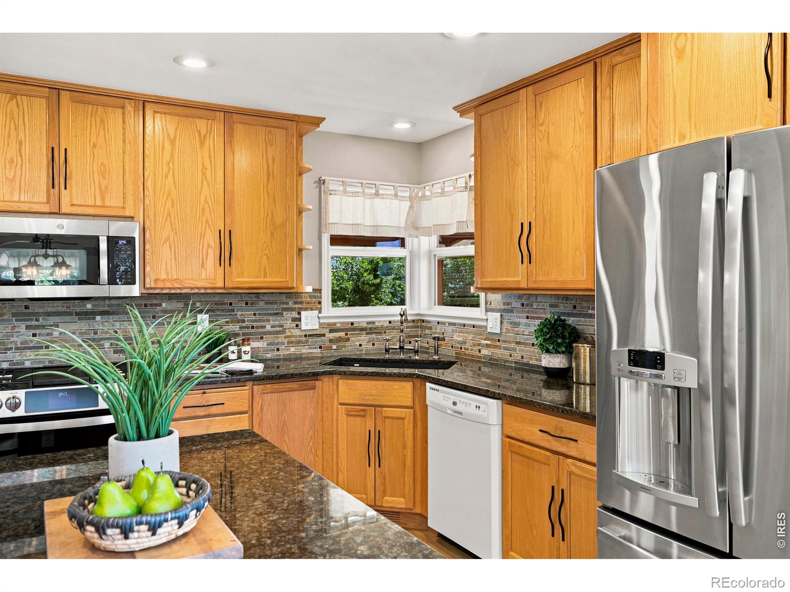 MLS Image #24 for 2038  burbank street,berthoud, Colorado