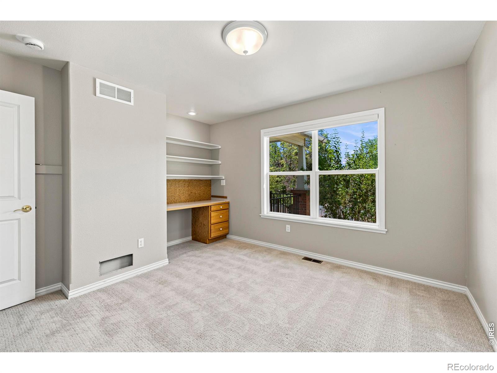 MLS Image #27 for 2038  burbank street,berthoud, Colorado