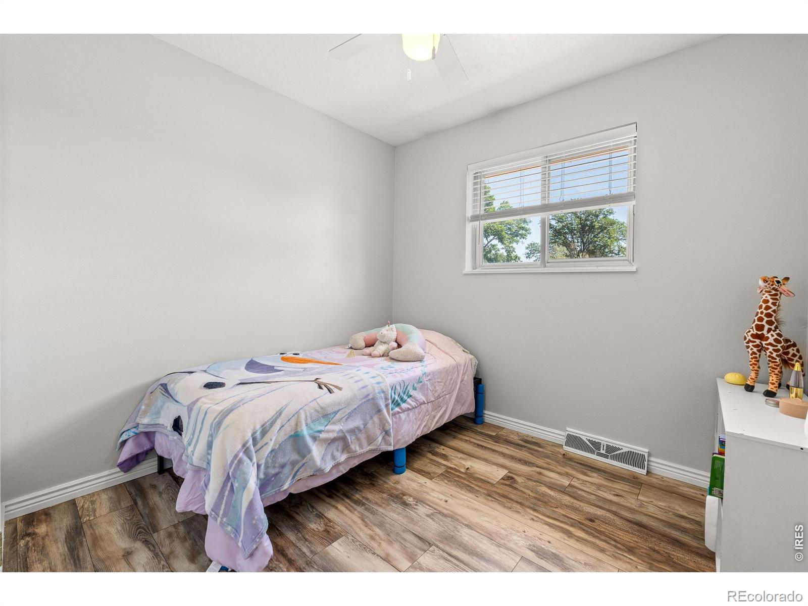 MLS Image #18 for 419  38th avenue,greeley, Colorado