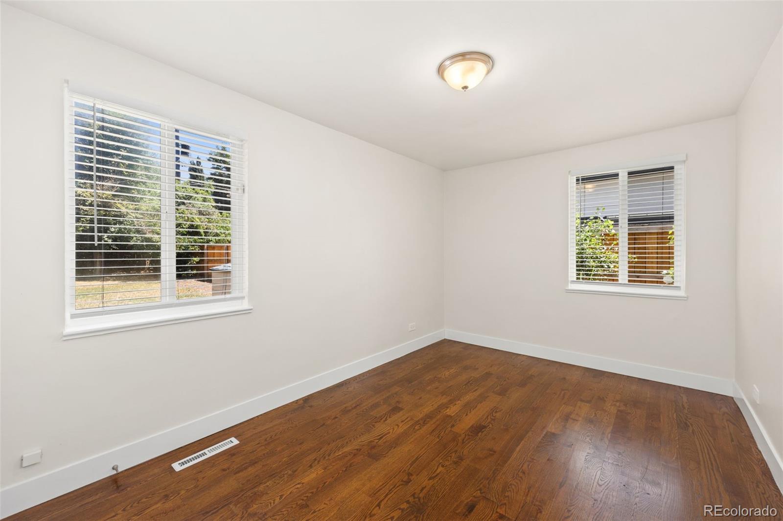 MLS Image #19 for 170  oneida street,denver, Colorado