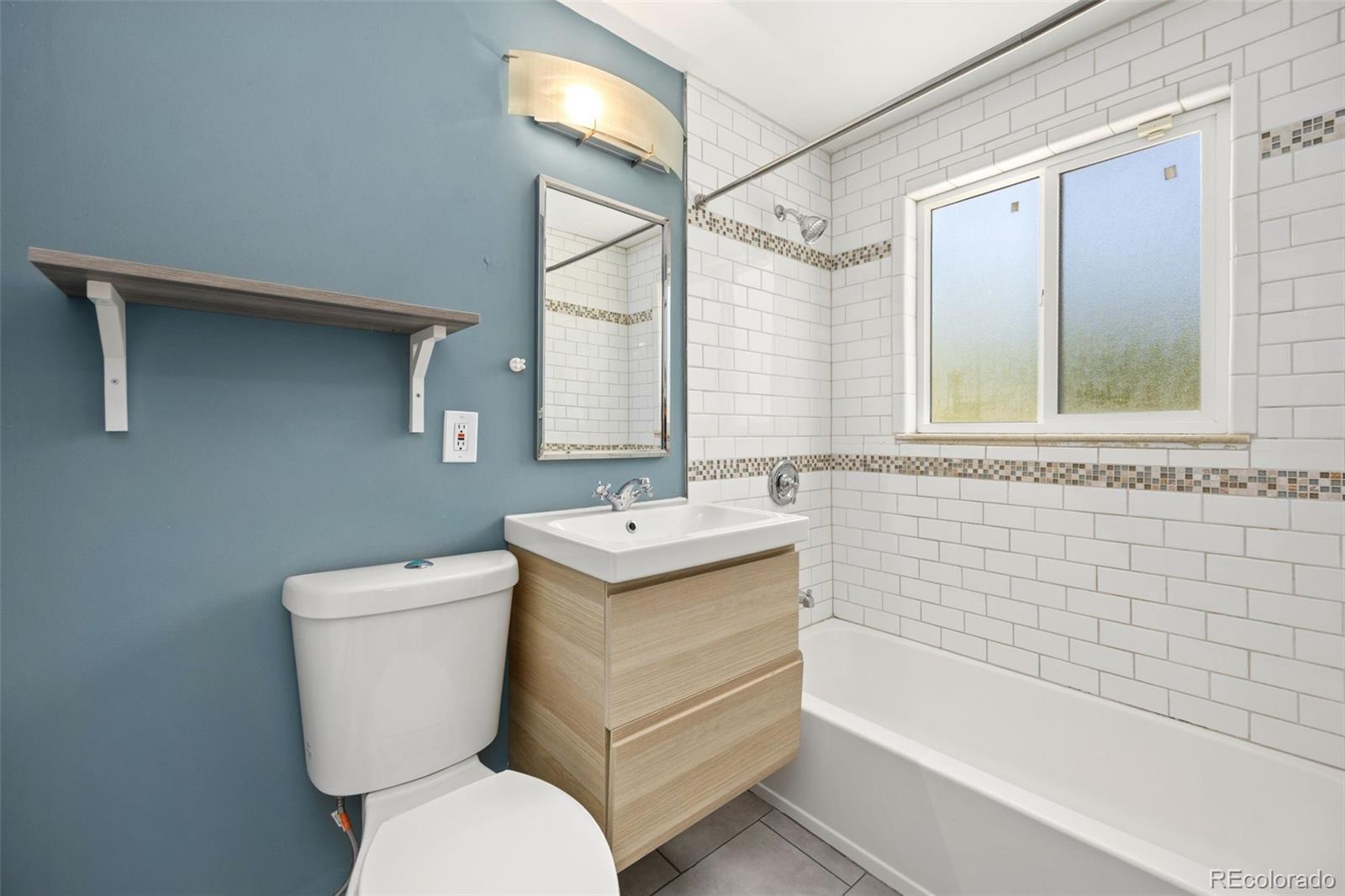 MLS Image #20 for 170  oneida street,denver, Colorado