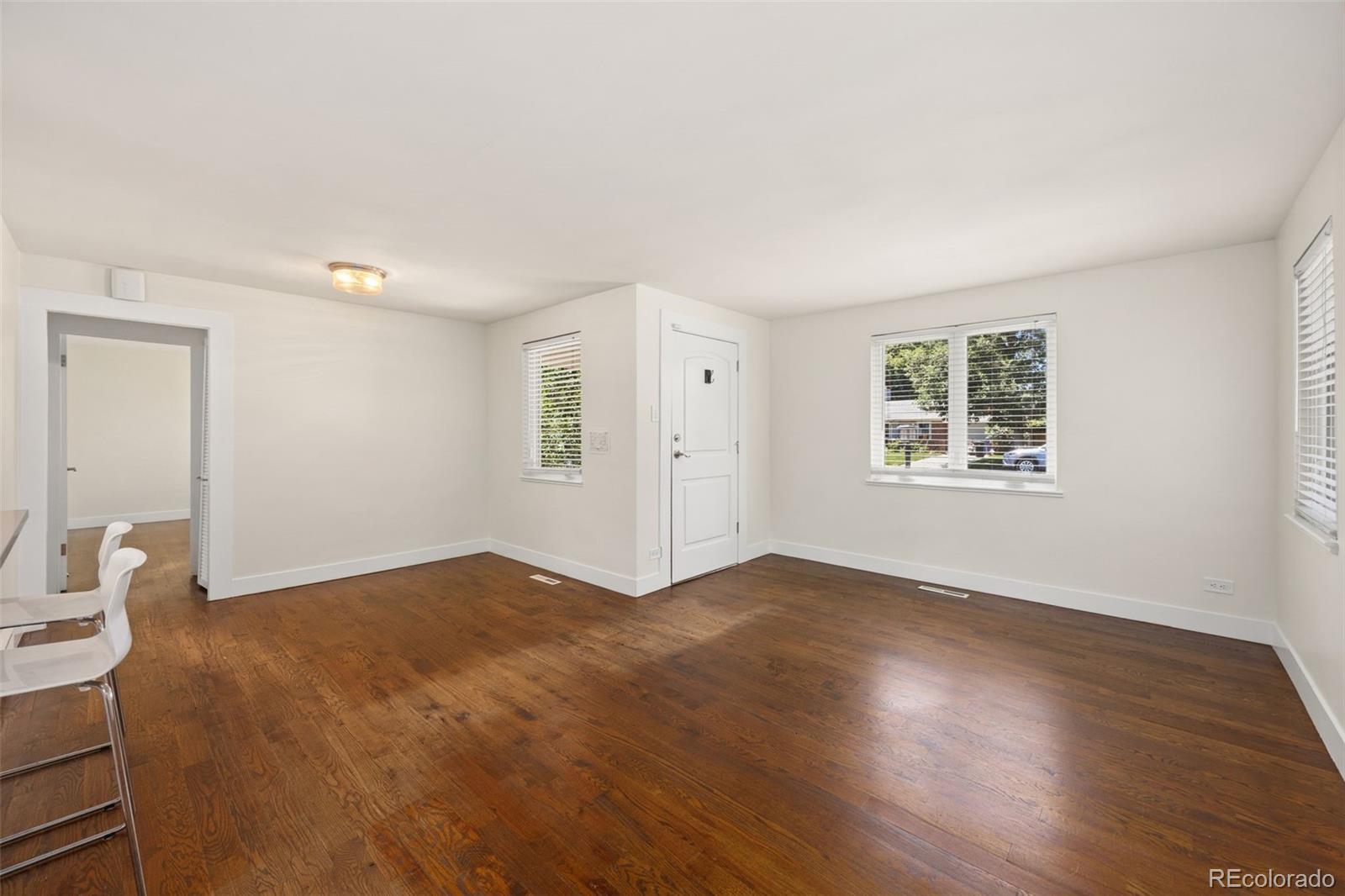 MLS Image #8 for 170  oneida street,denver, Colorado
