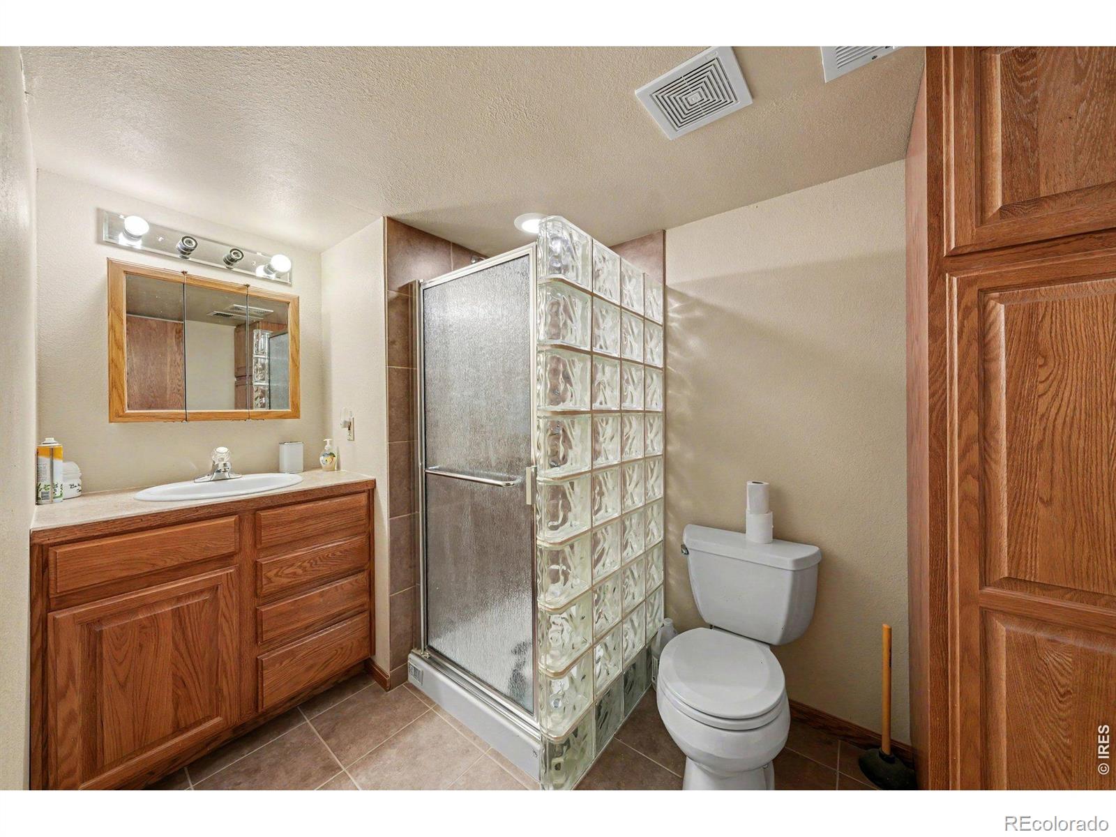 MLS Image #22 for 3954  cottonwood drive,loveland, Colorado