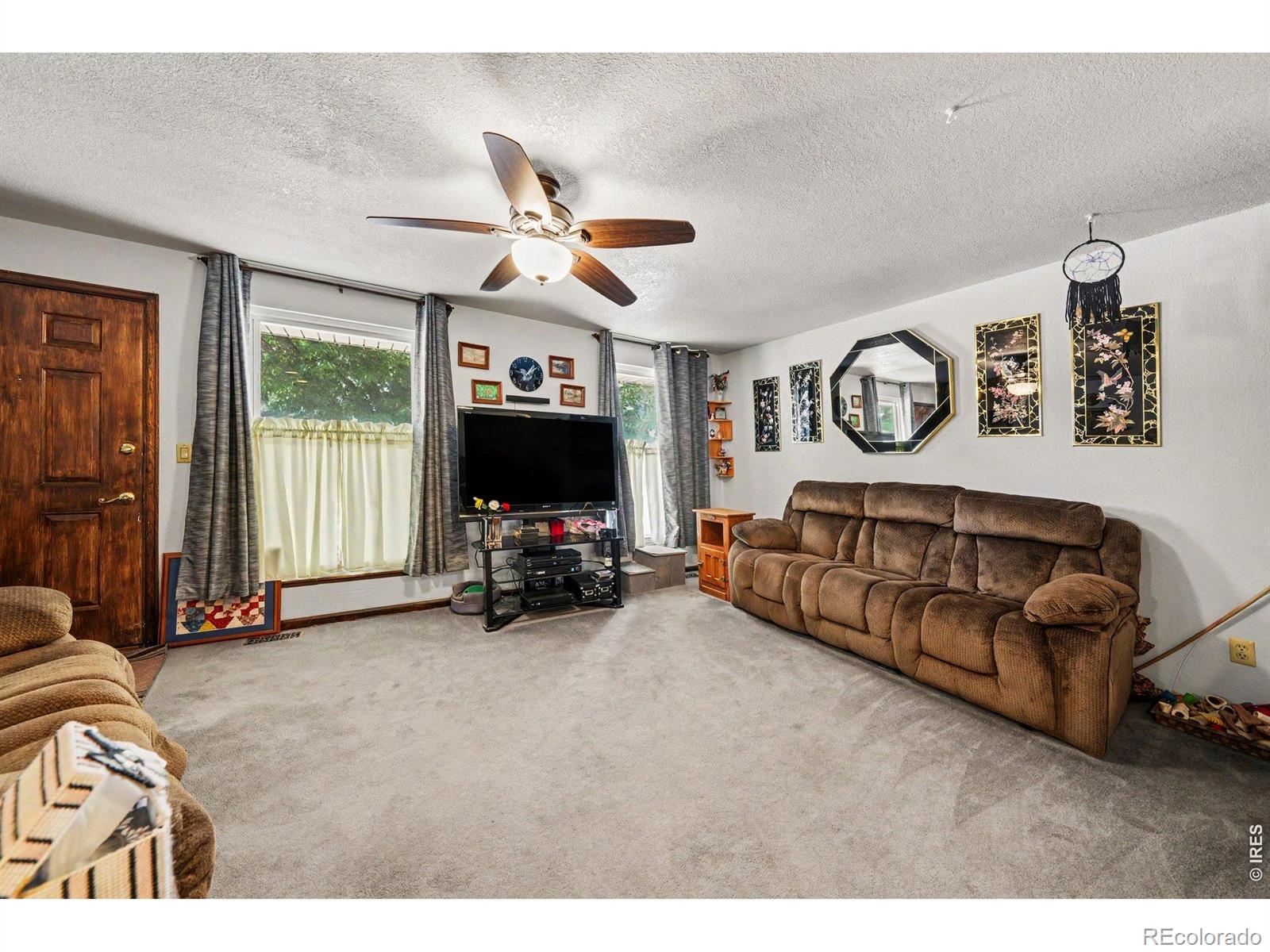 MLS Image #3 for 3954  cottonwood drive,loveland, Colorado
