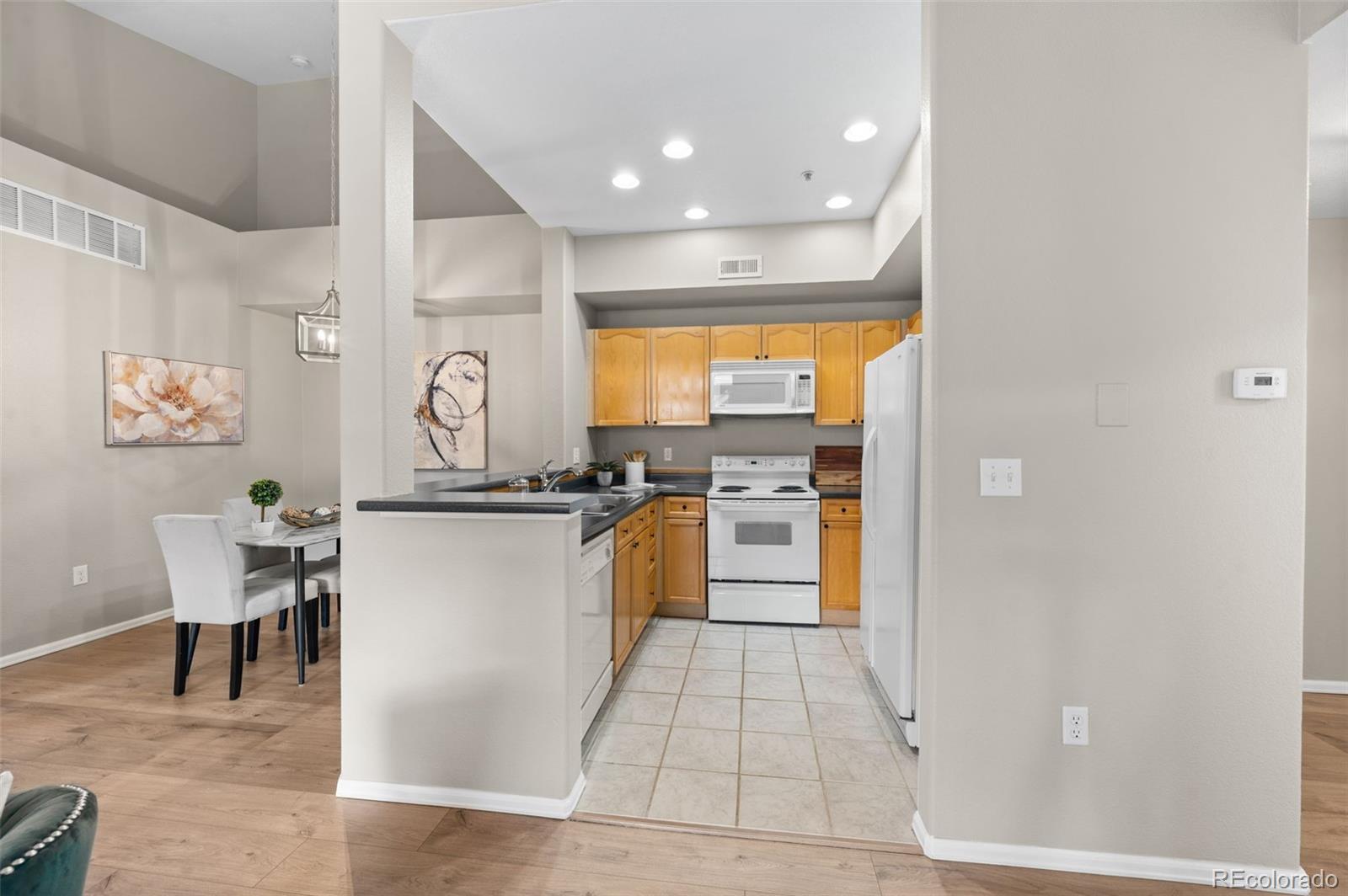 MLS Image #5 for 8422 s upham way,littleton, Colorado