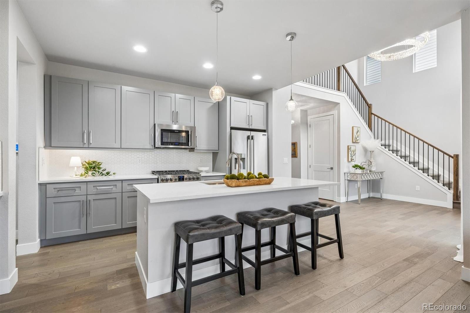 MLS Image #5 for 7417 s tempe court,aurora, Colorado
