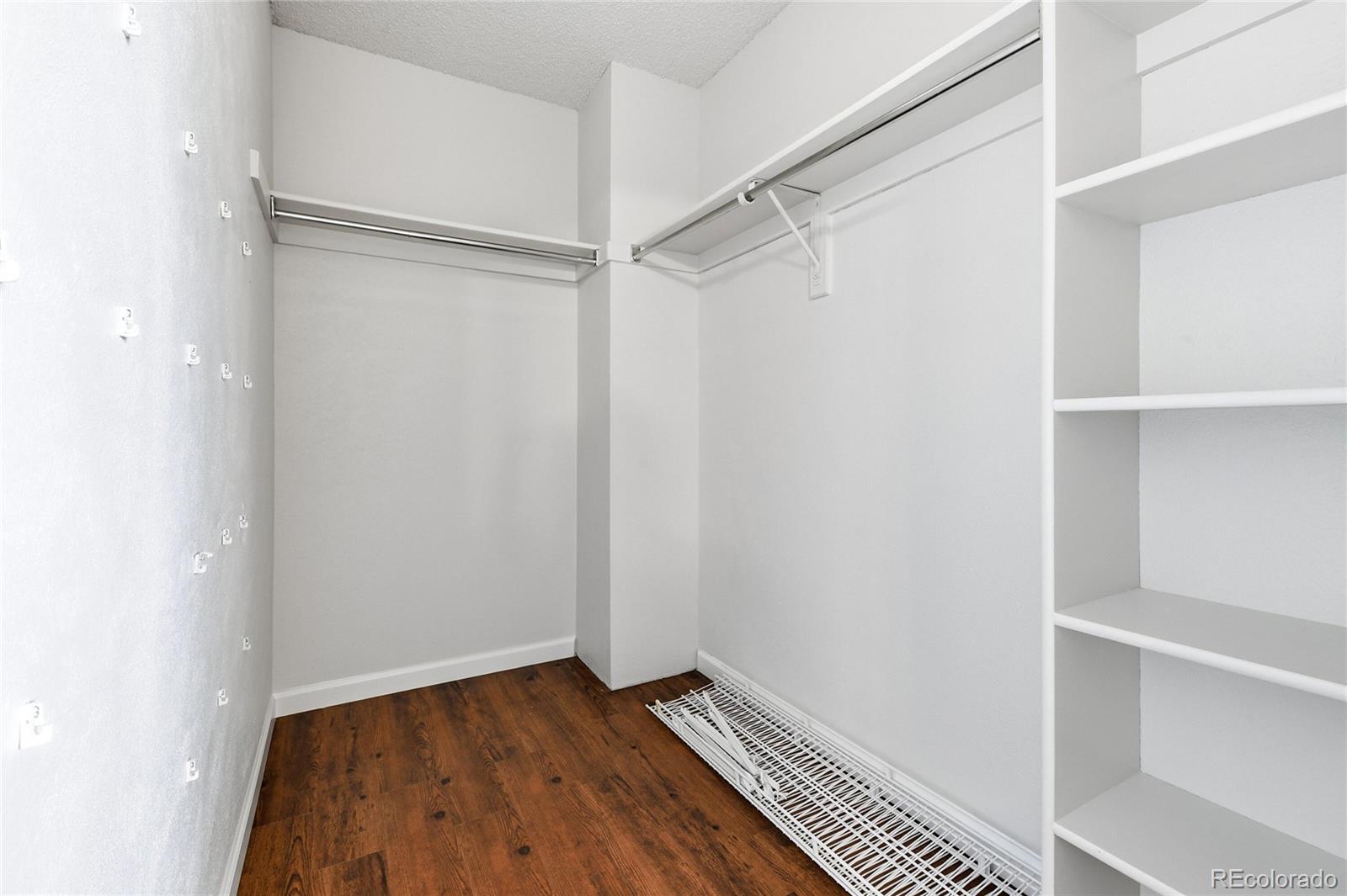 MLS Image #11 for 4842 s hoyt street,littleton, Colorado