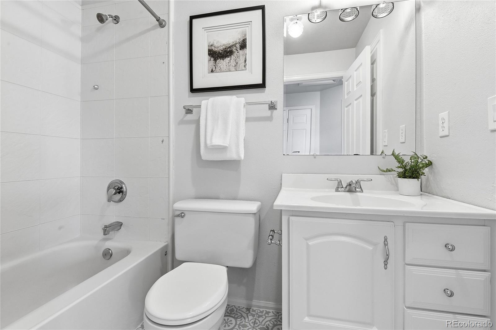 MLS Image #12 for 4842 s hoyt street,littleton, Colorado