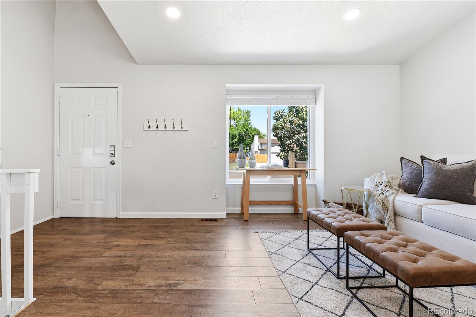 MLS Image #2 for 4842 s hoyt street,littleton, Colorado