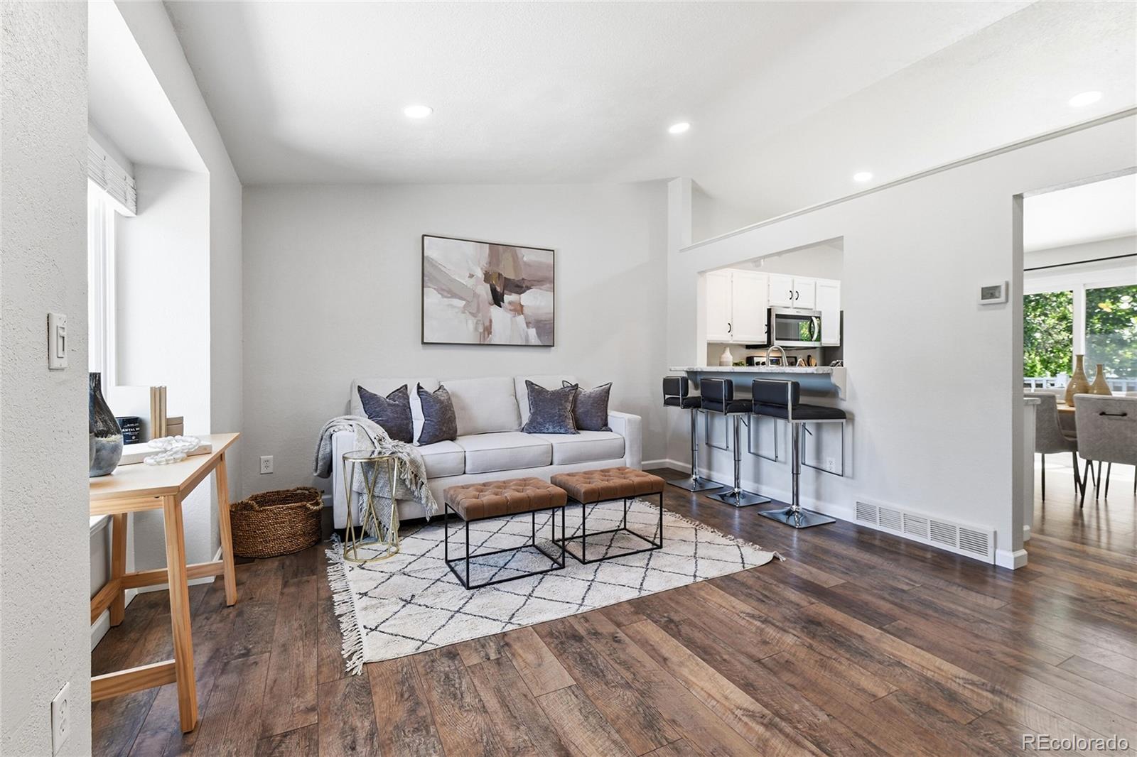 MLS Image #3 for 4842 s hoyt street,littleton, Colorado