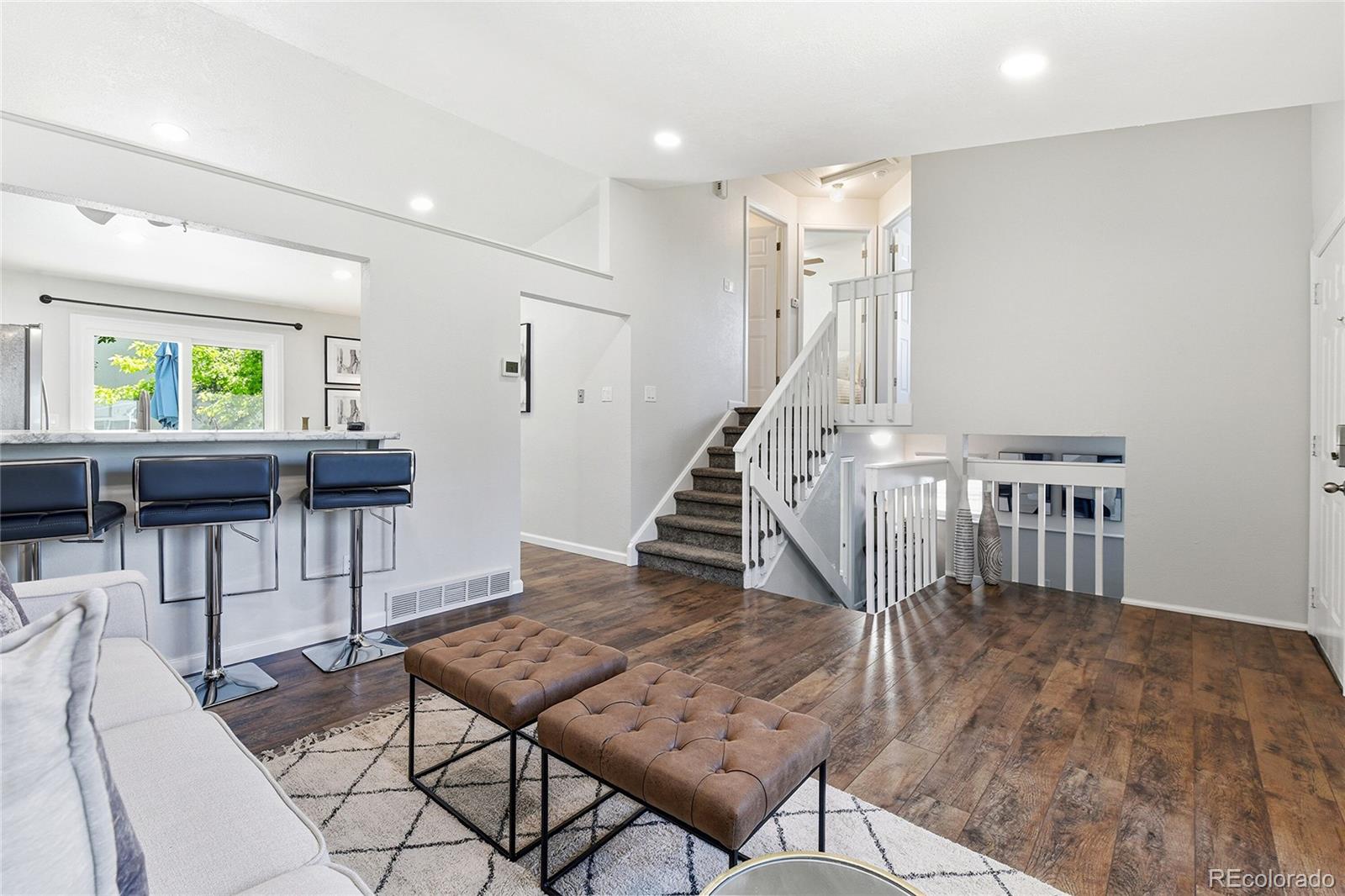 MLS Image #4 for 4842 s hoyt street,littleton, Colorado