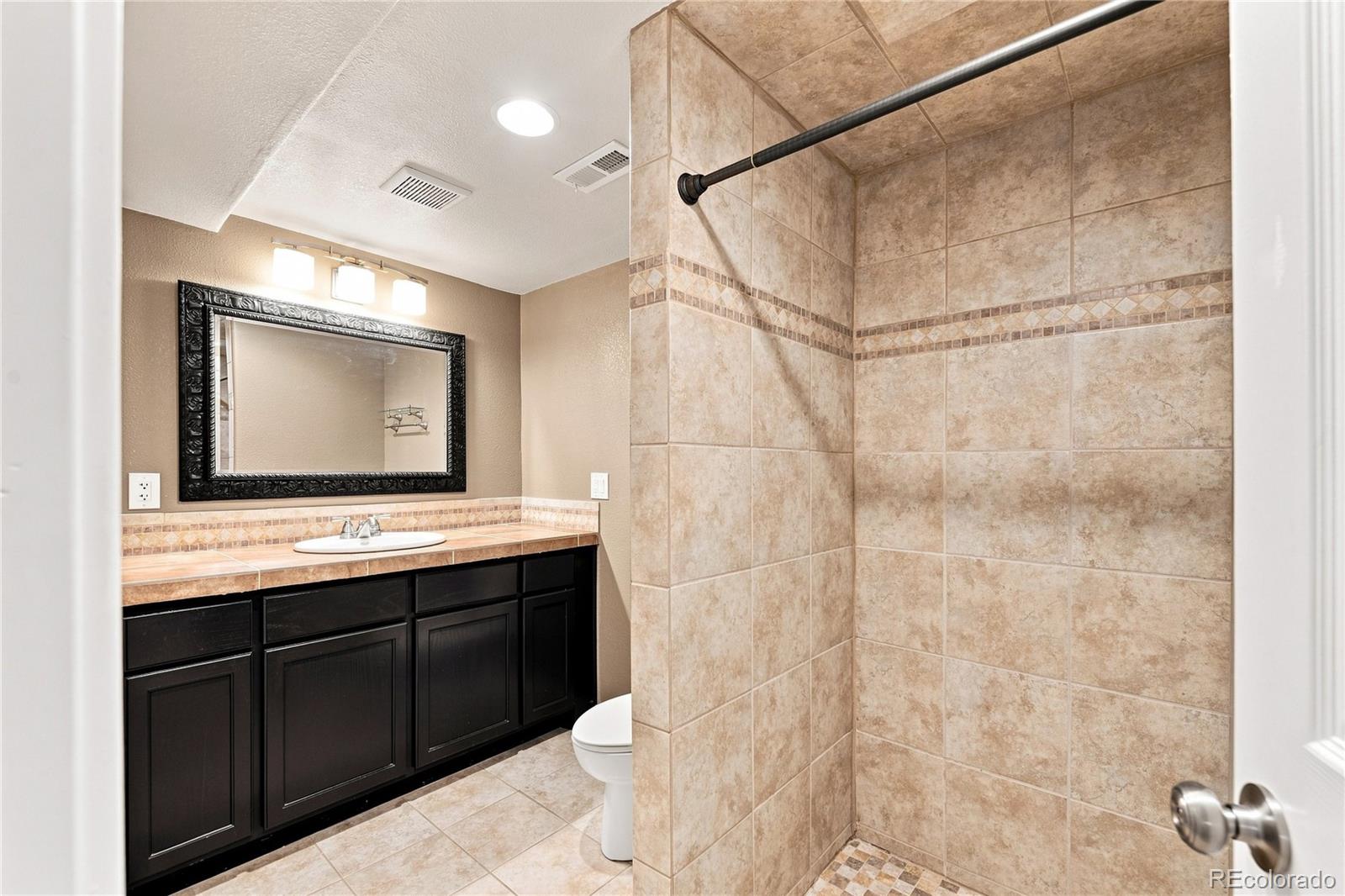 MLS Image #33 for 5565  jericho court,denver, Colorado