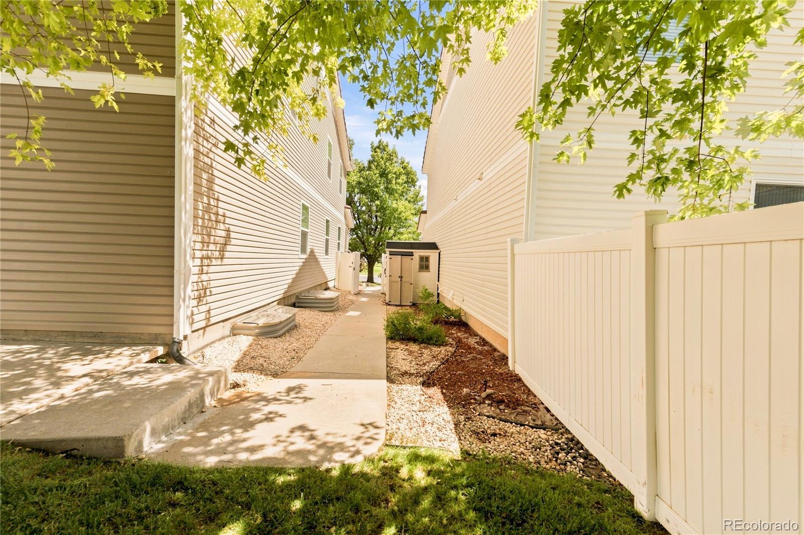 MLS Image #42 for 5565  jericho court,denver, Colorado