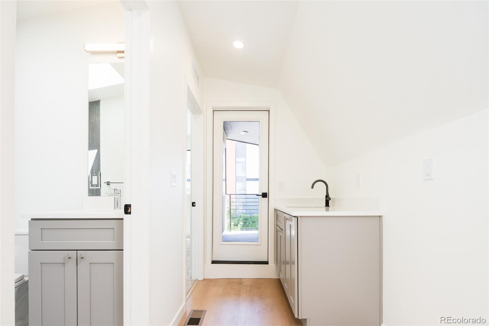 MLS Image #16 for 267 s jackson street,denver, Colorado