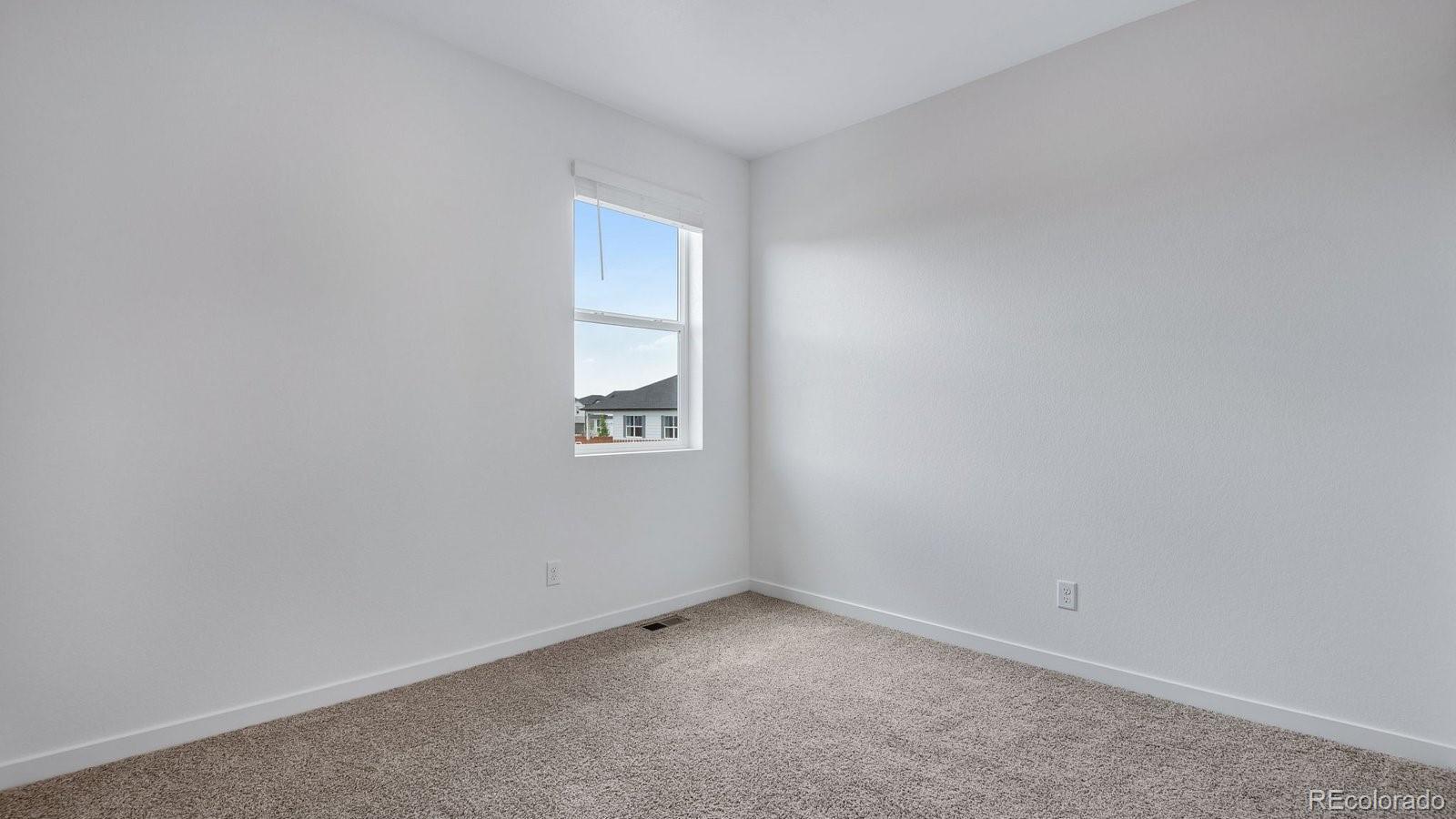 MLS Image #14 for 2326  base street,fort lupton, Colorado