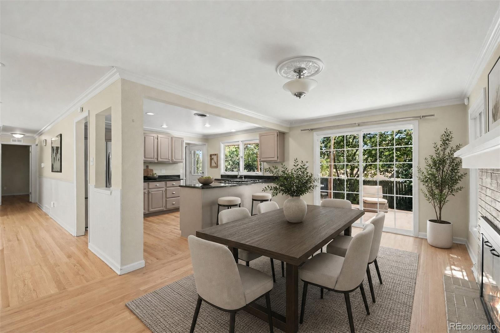MLS Image #5 for 700 s arbutus street,denver, Colorado