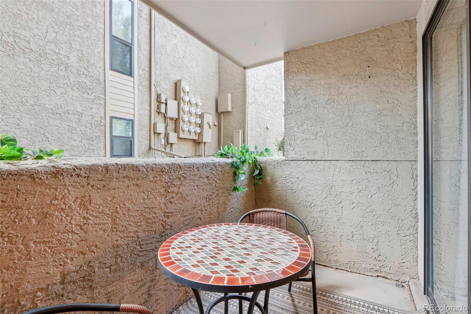 MLS Image #22 for 60 s boulder circle,boulder, Colorado