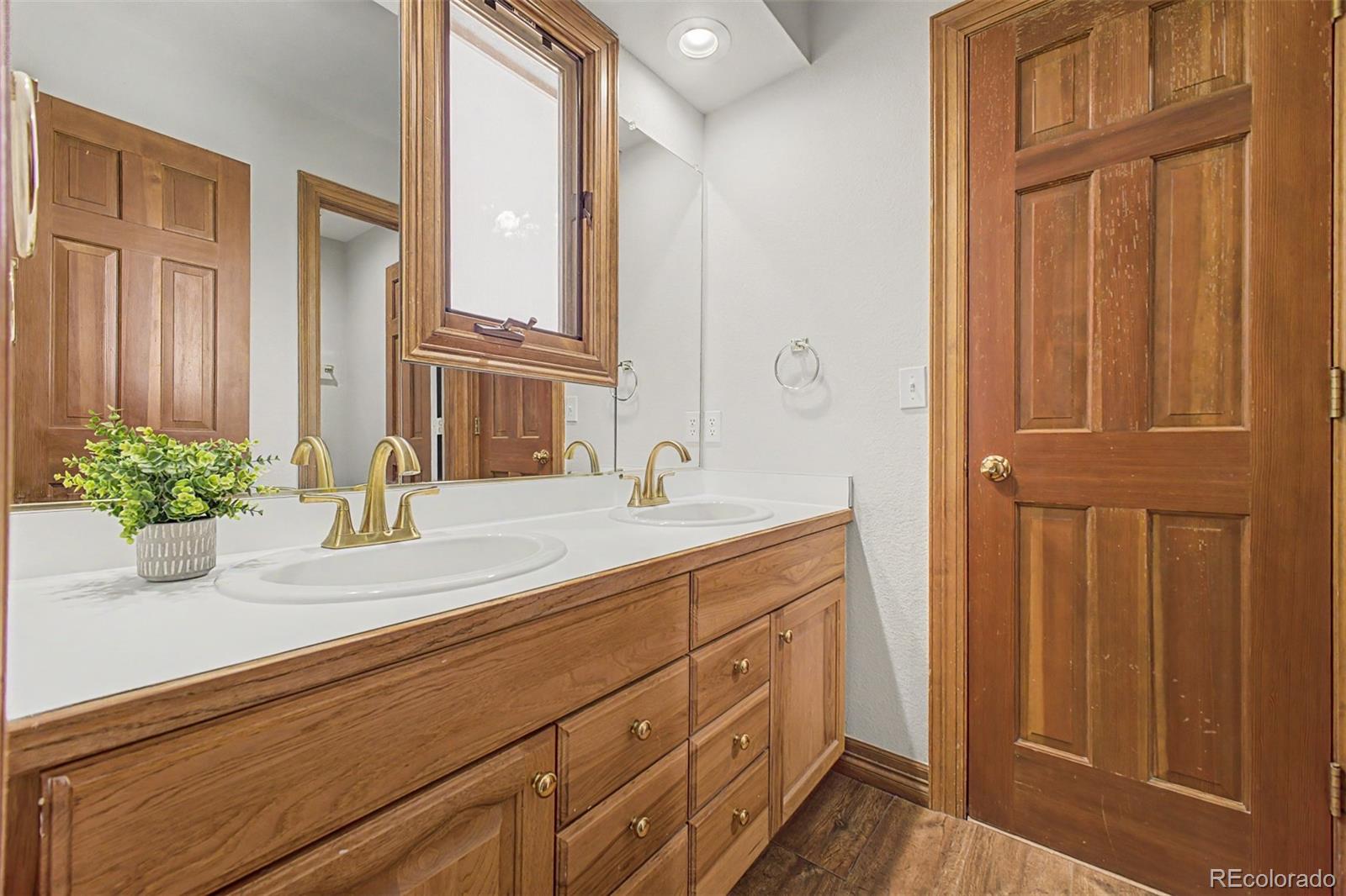 MLS Image #26 for 26384 e otero drive,aurora, Colorado