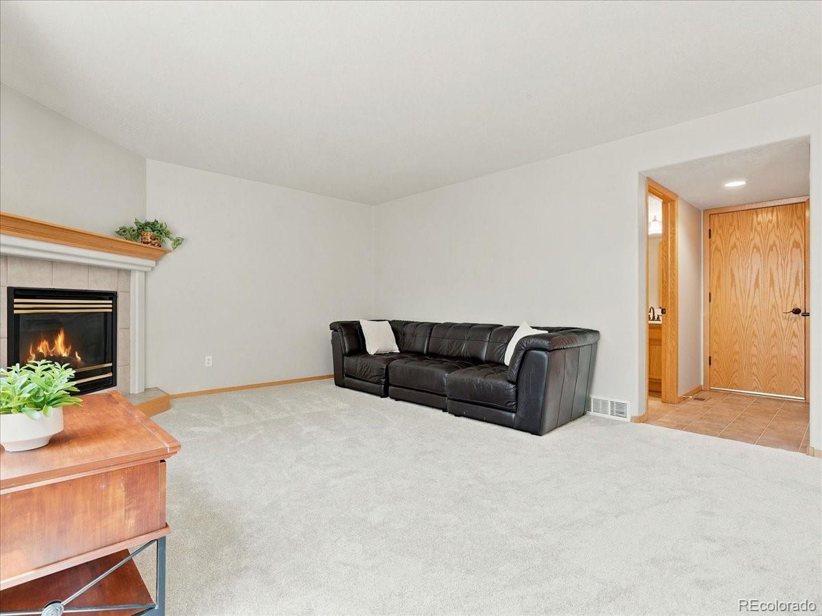 MLS Image #11 for 1515  carmela court,fort collins, Colorado