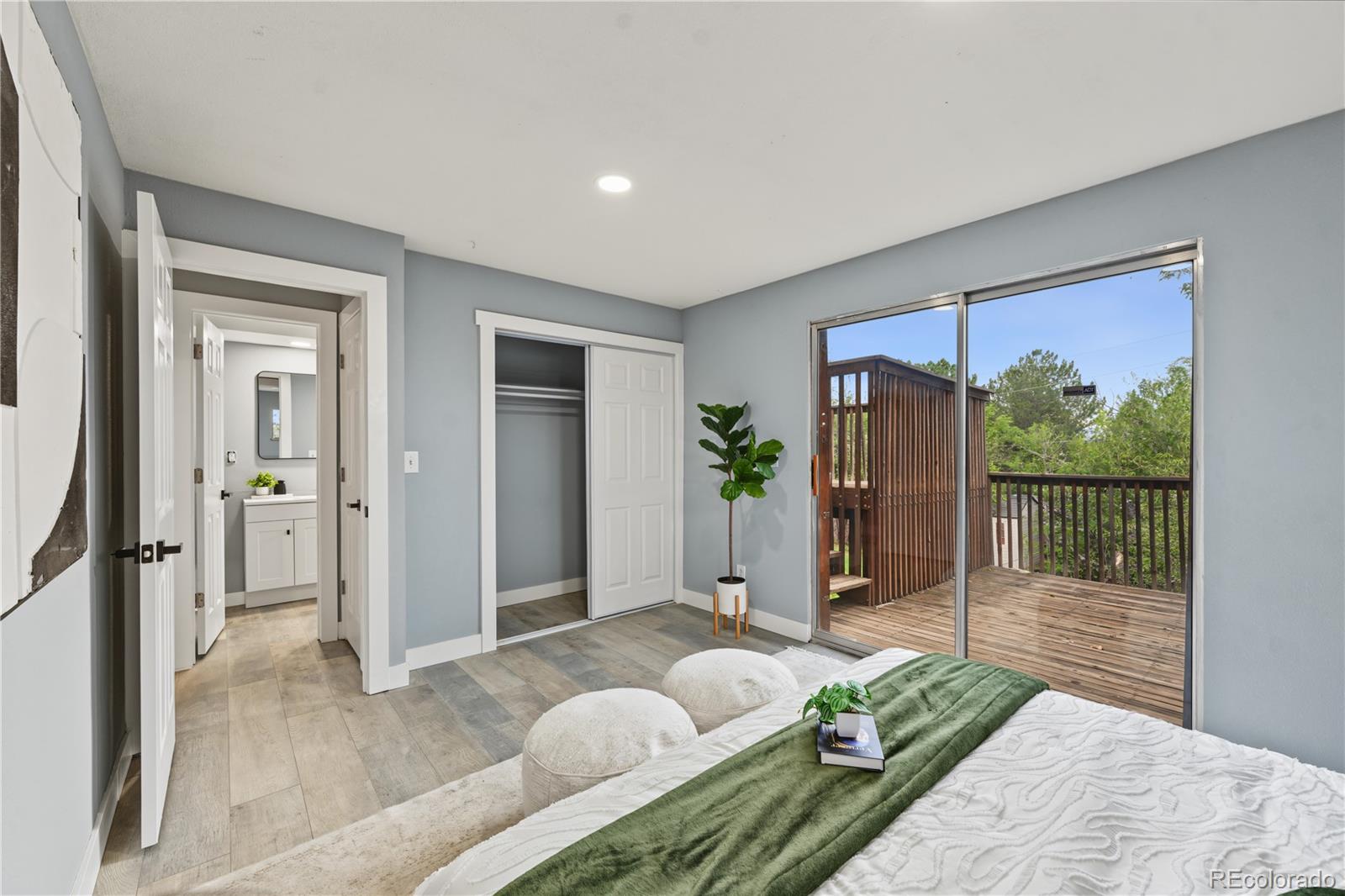 MLS Image #15 for 1259  dearborn street,aurora, Colorado