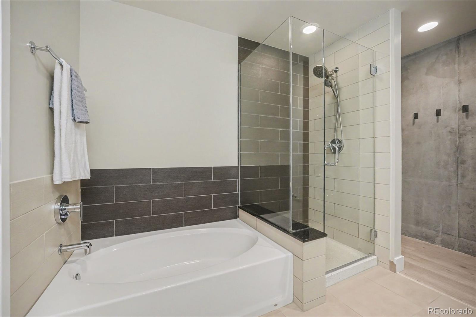 MLS Image #21 for 891  14th street 1610,denver, Colorado