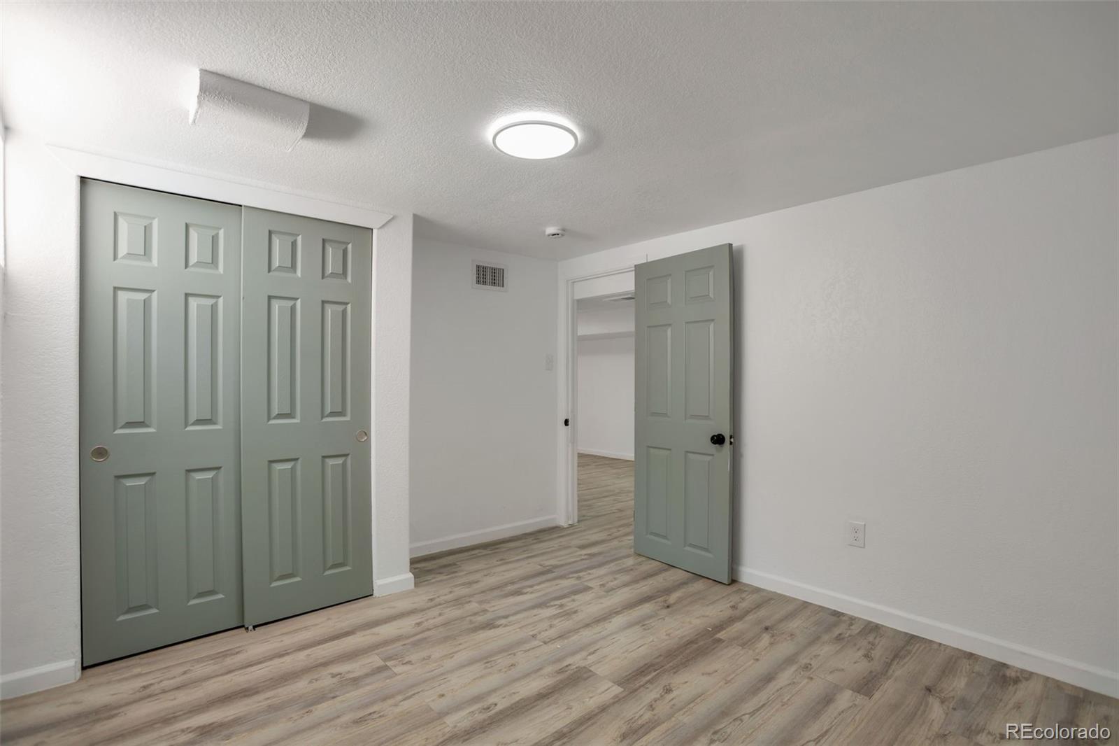 MLS Image #14 for 1172  iola street,aurora, Colorado