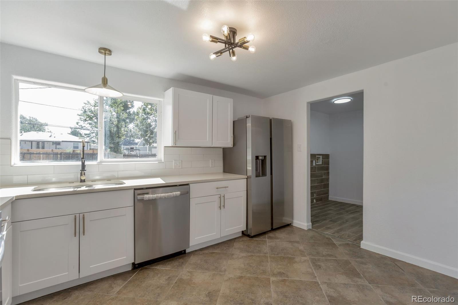 MLS Image #4 for 1172  iola street,aurora, Colorado