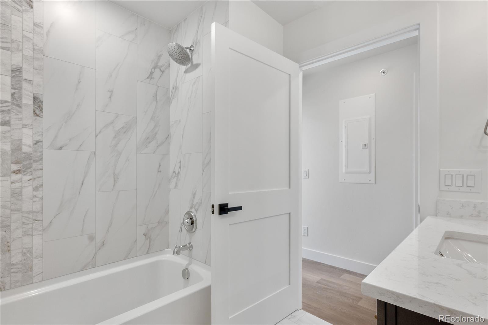 MLS Image #13 for 1308  snowberry lane,louisville, Colorado