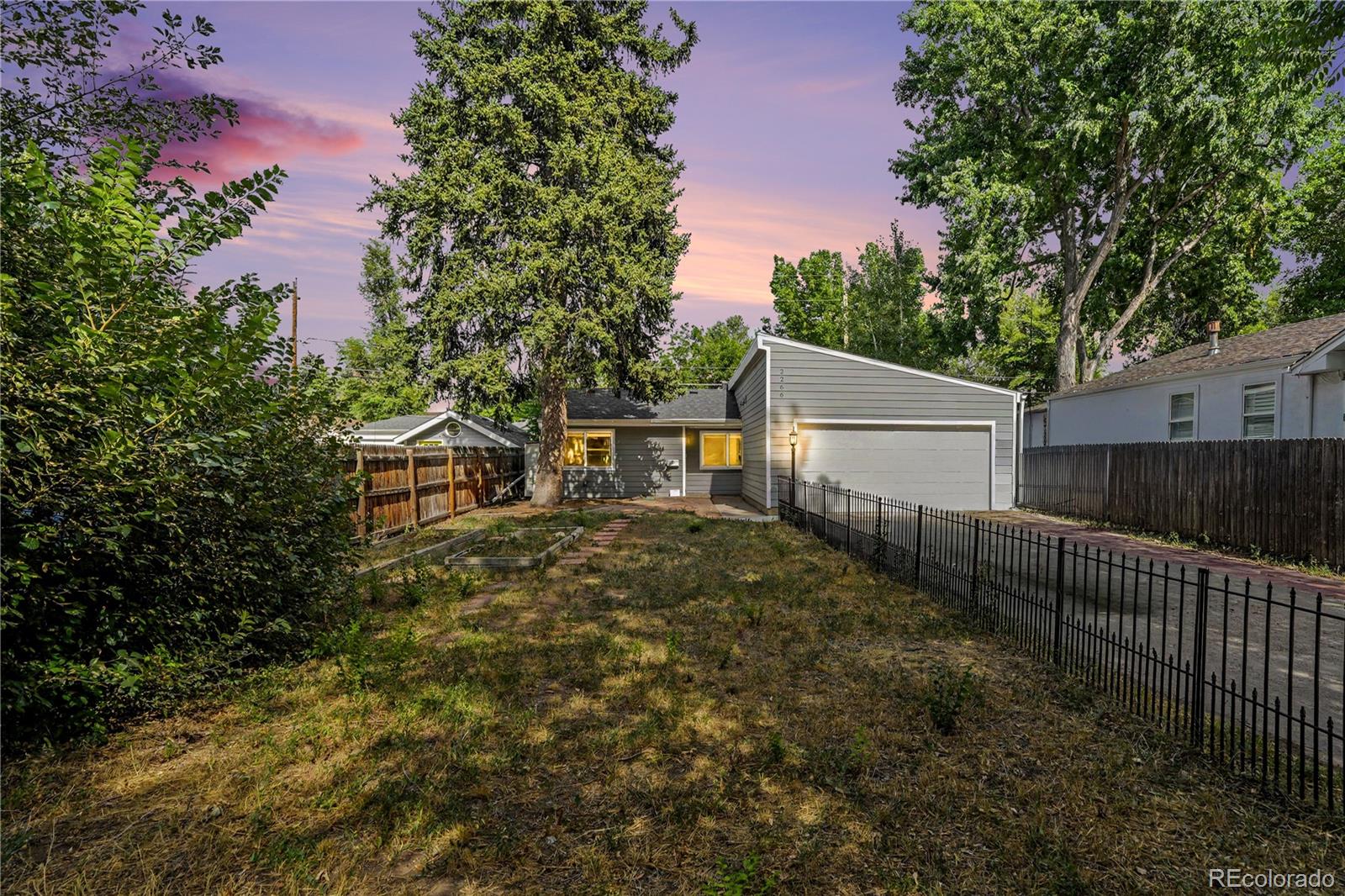MLS Image #2 for 2266 s humboldt street,denver, Colorado