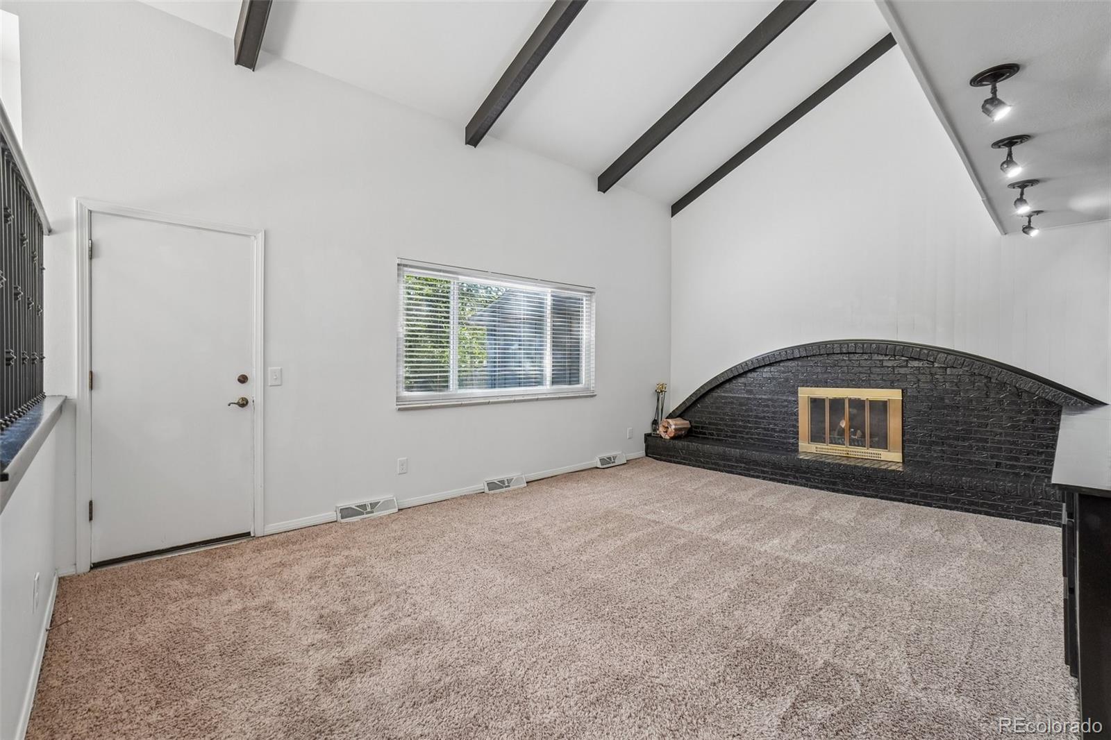 MLS Image #13 for 4052 s willow way,denver, Colorado