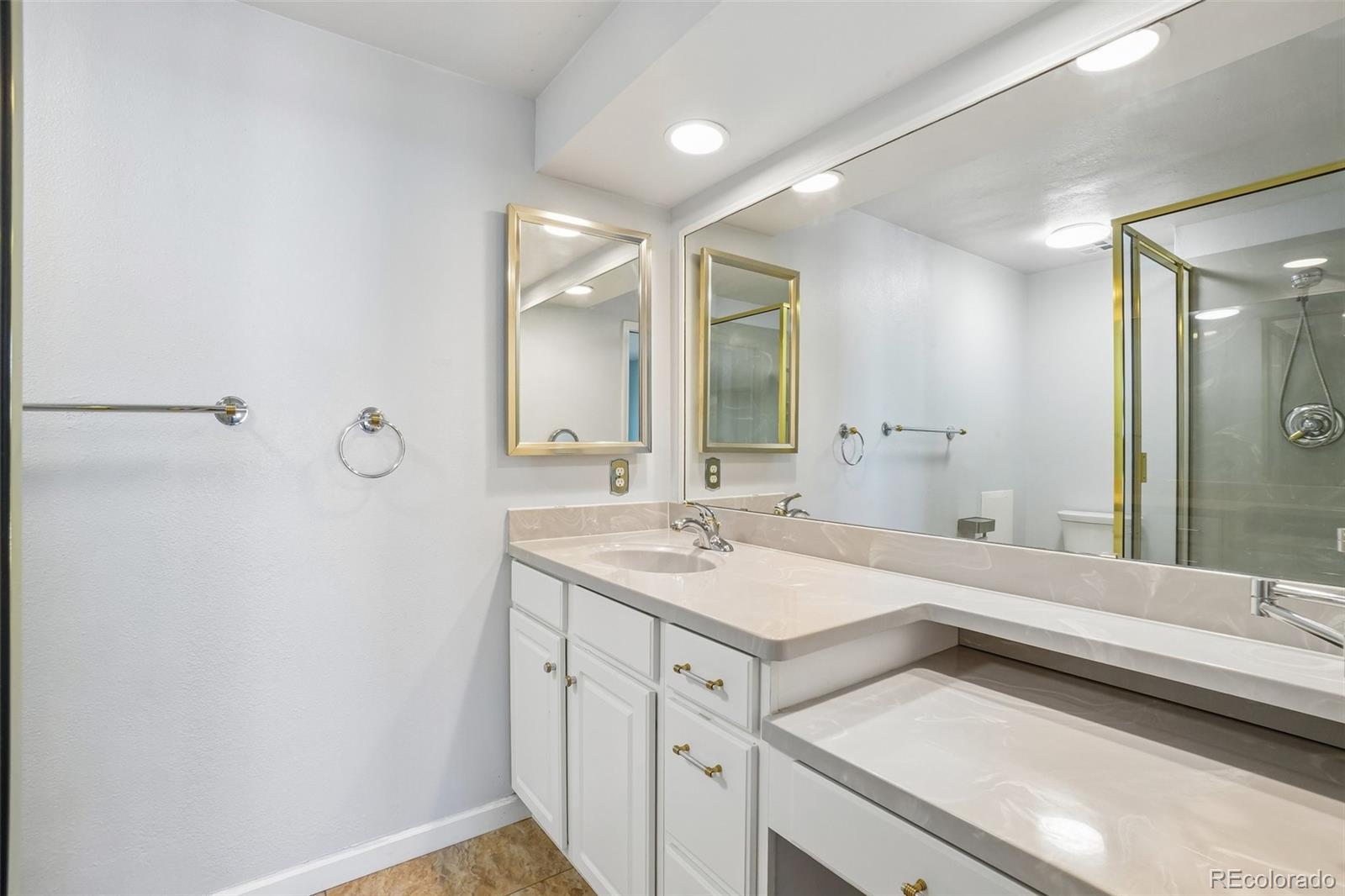 MLS Image #20 for 4052 s willow way,denver, Colorado