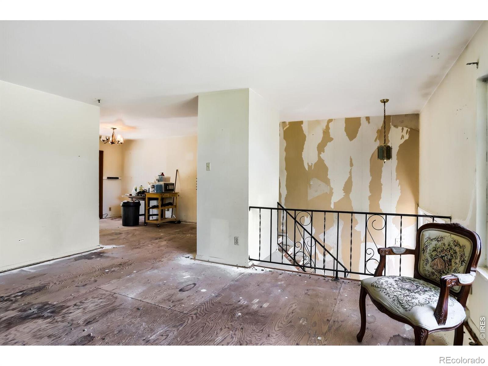MLS Image #10 for 12597 w maryland place,lakewood, Colorado